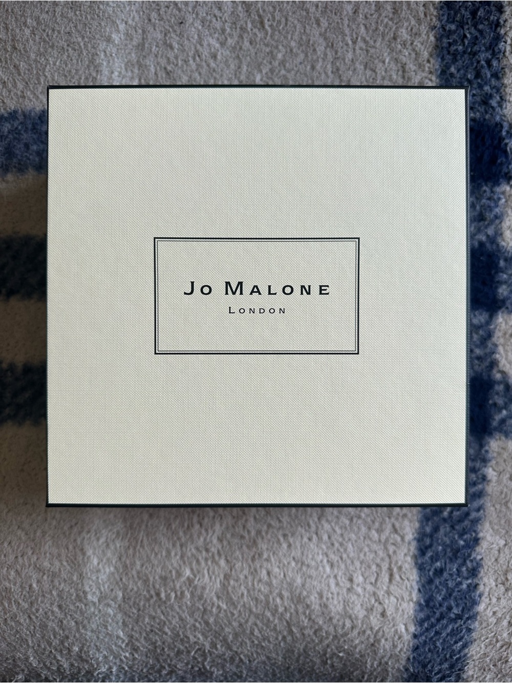 Jo Malone Cream Gift Box with Black Accents